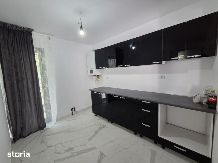 Casă cu 3 camere cu Teren 300 Mp în Clucereasa