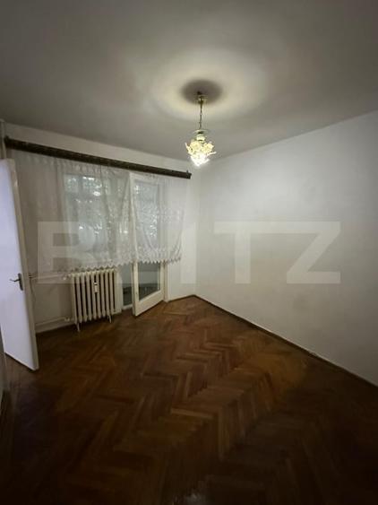 Apartament cu 2 camere semidecomandat în George Enescu