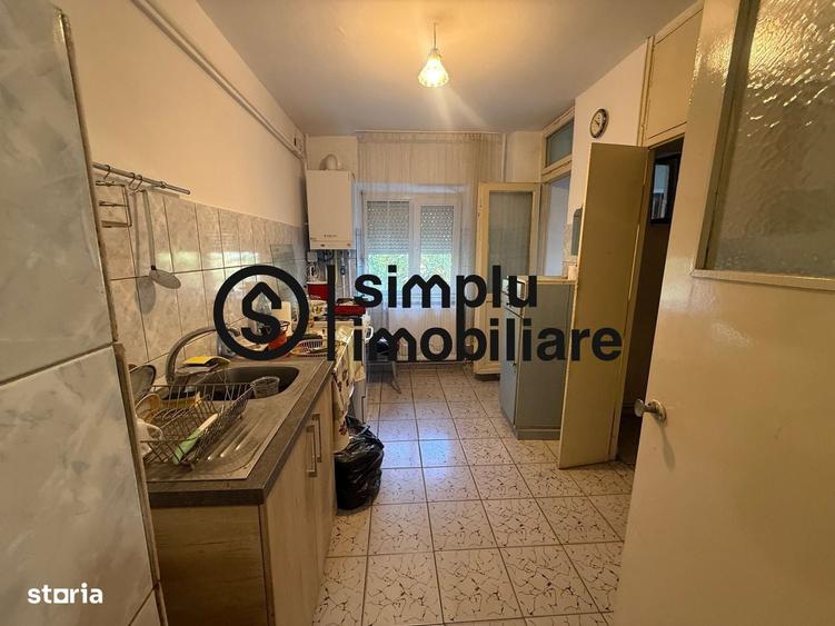 Apartament cu 2 camere decomandat în 1 Mai