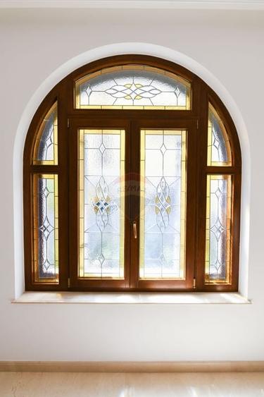 Casă individuală cu 7 camere cu Teren 468 Mp în Cotroceni