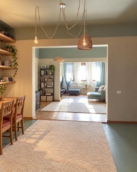 Apartament cu 5 camere decomandat, mobilat în Moșilor