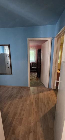 De vanzare apartament 3 camere Tomis Nord - 3