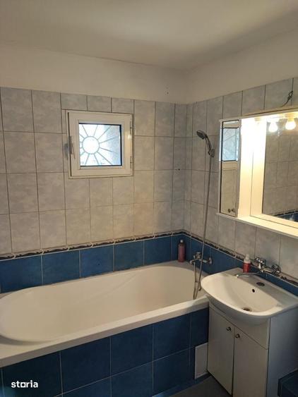 Apartament cu 3 camere decomandat în Mihai Bravu