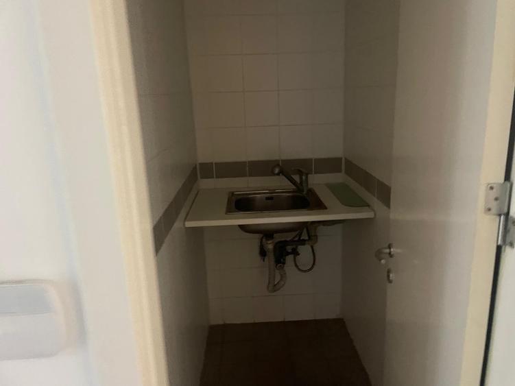 Spațiu comercial, de 440 mp, în Central