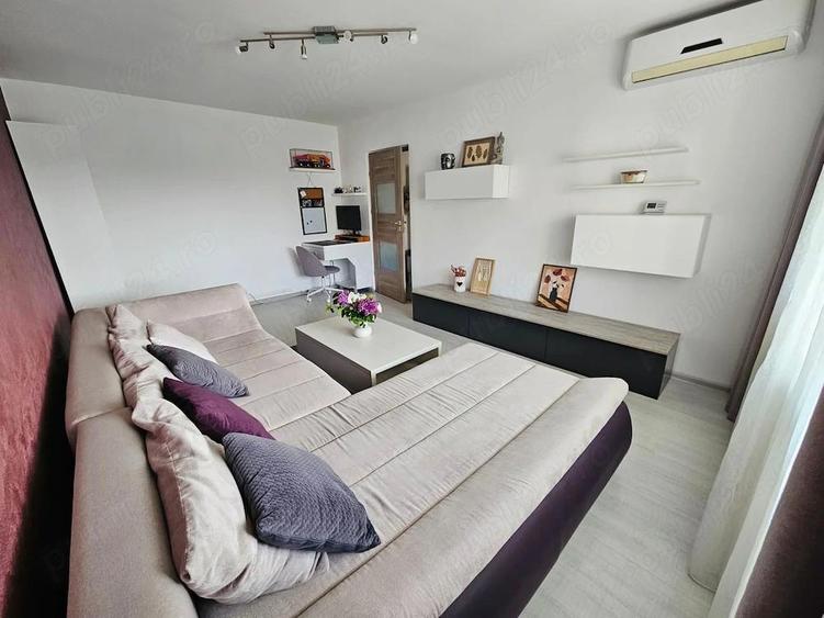Apartament cu 3 camere decomandat, mobilat în Micălaca