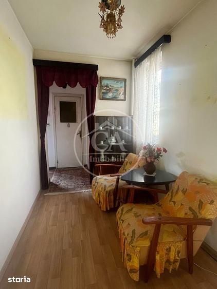 Apartament cu 3 camere decomandat în Rogerius
