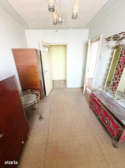 Apartament cu 3 camere decomandat în Central
