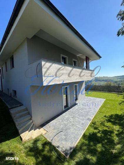 Casă cu 4 camere cu Teren 537.7 Mp în Feleacu