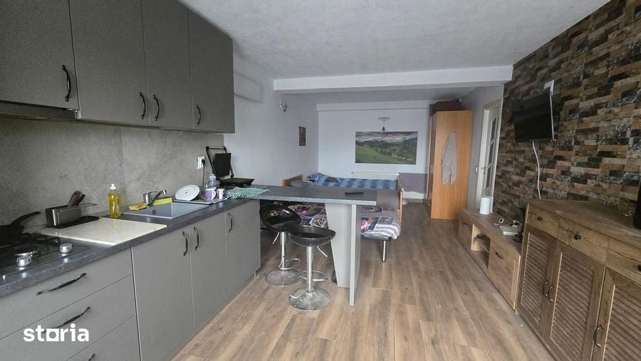 Casa Triplex pe col? in Rediu, Iasi cu acces din strada Soarelui - 8
