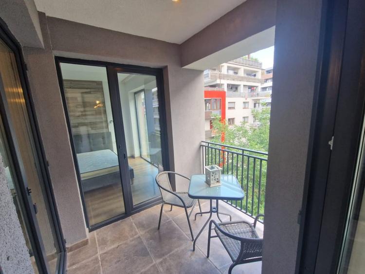Apartament cu 2 camere semidecomandat în Bună Ziua