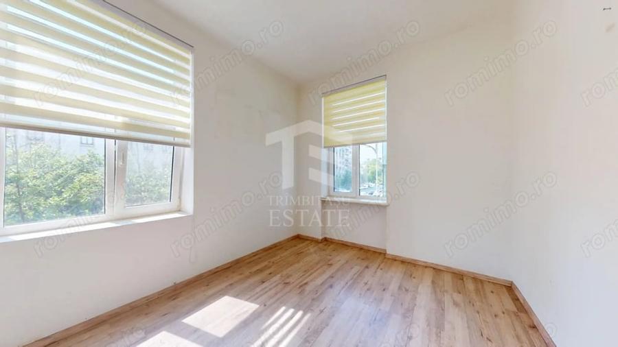 Apartament cu 4 camere decomandat în Ultracentral