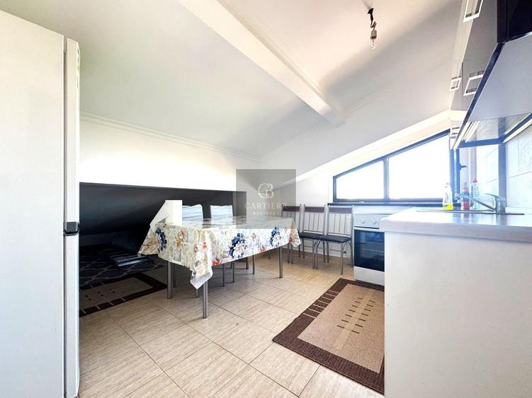 Apartament cu 3 camere decomandat în Unirii