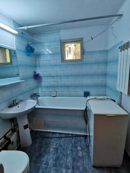 Apartament cu 2 camere semidecomandat în Rahova
