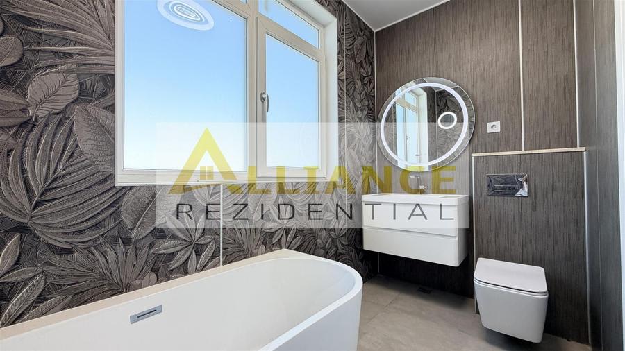 Casă individuală cu 5 camere decomandat cu Canalizare în Berceni