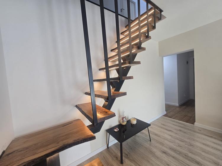 Apartament cu 4 camere decomandat, mobilat în Popas Păcurari