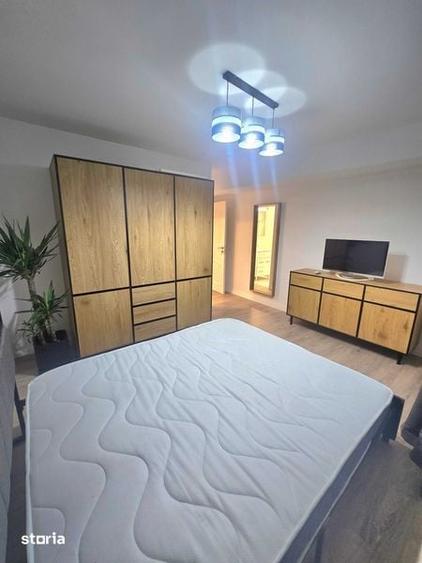 Inchiriez apartament 3 camere Dambu Rotund - 1