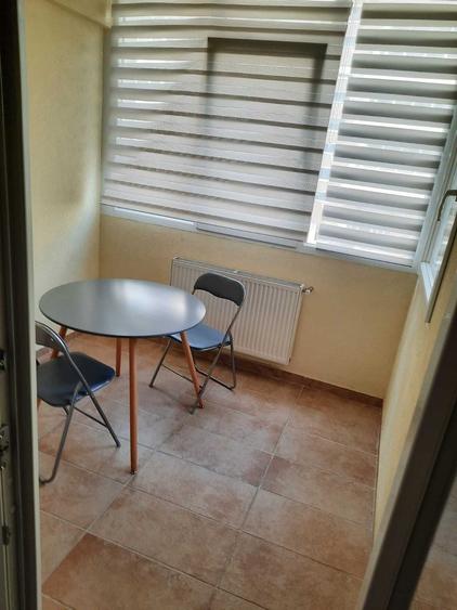 FIALD inchiriez 2 camere cu parcare acoperita - 1