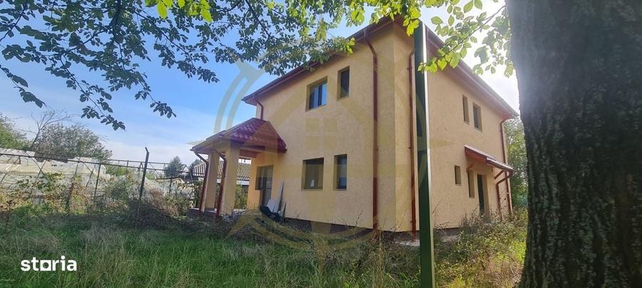 Casă cu 4 camere cu Teren 500 Mp în Snagov