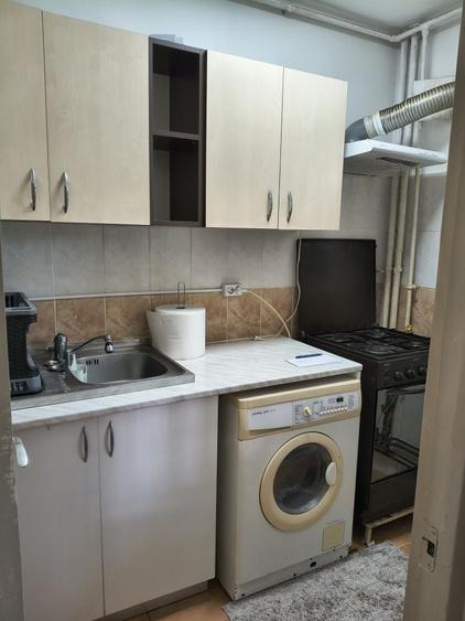 Particular vand garsoniera Str.Soarelui Nr 8 -Astra la parter - 2
