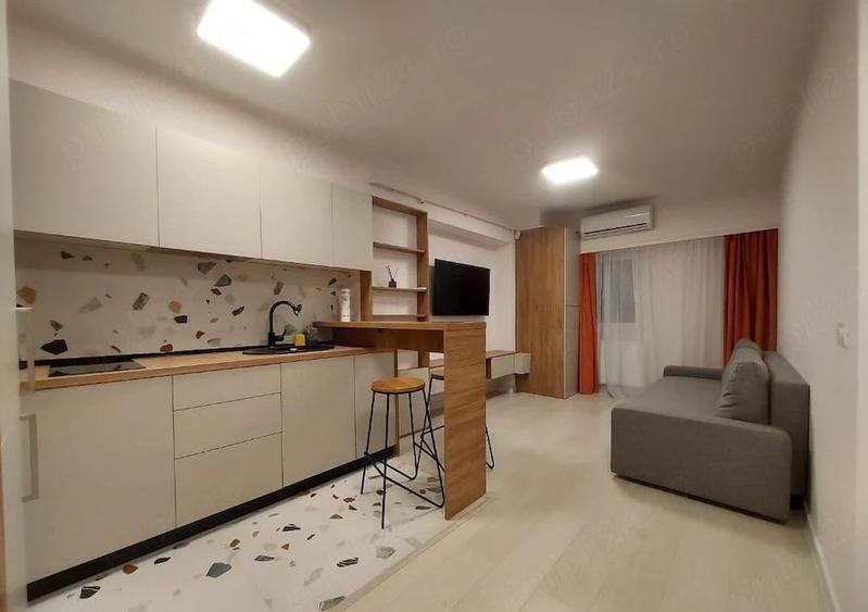 Apartament cu 2 camere decomandat, mobilat în Universitate