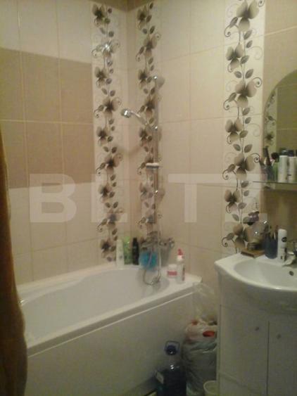 Apartament cu 2 camere decomandat, mobilat în Florești