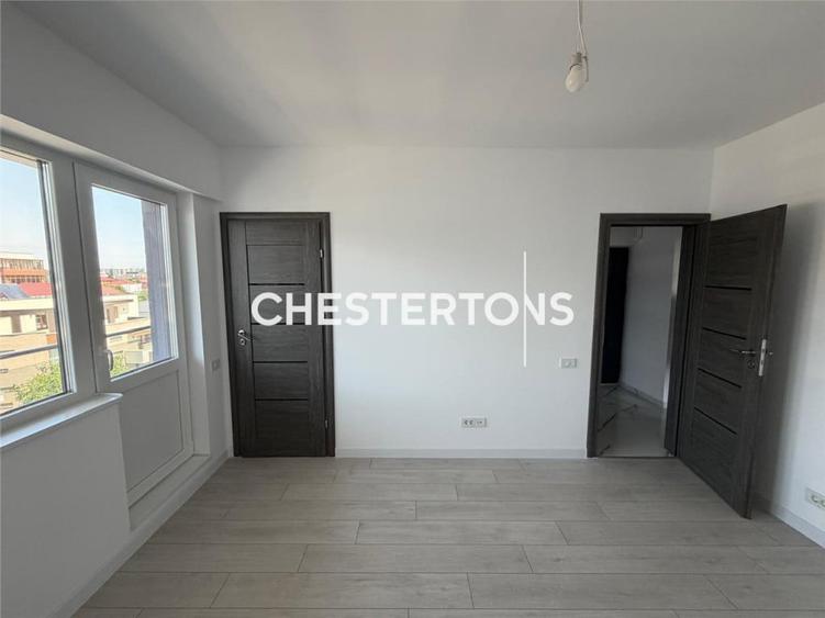 Apartament cu 2 camere decomandat în Valea Oltului