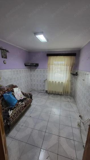 Vand apartament 2 camere decomandat - 2
