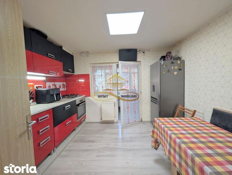 Apartament cu 3 camere decomandat în Bistrița Lac