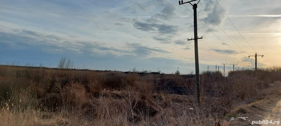 Teren de 19000 mp, în Bărbuceanu