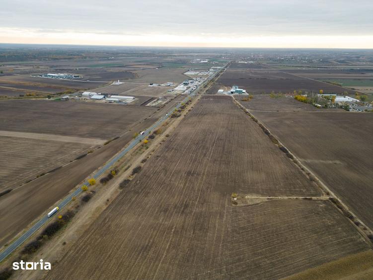 Spațiu comercial, de 22,500 mp, în Central