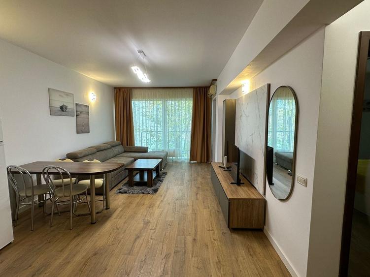 Apartament cu 2 camere decomandat, mobilat în Delfinariu