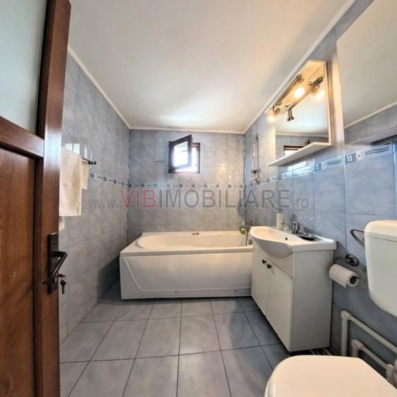 Apartament cu 4 camere semidecomandat, mobilat în Rahova