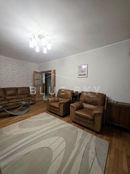 Apartament cu 3 camere decomandat, mobilat în Gara