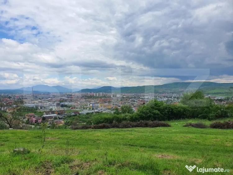 Teren de 1000 mp, în Centura