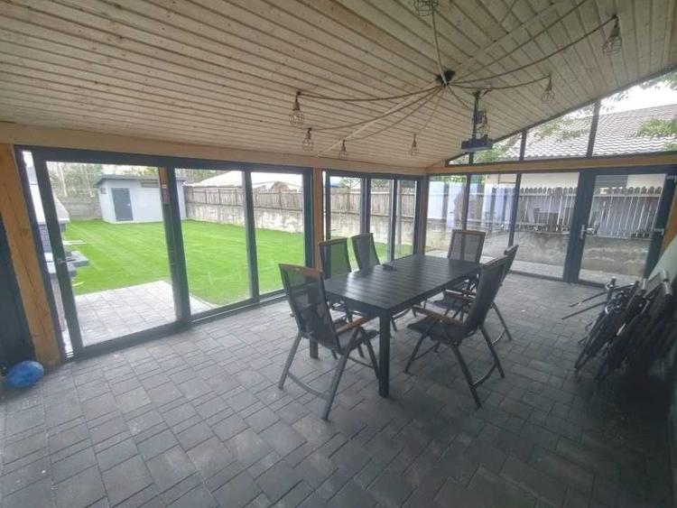 Casă cu 4 camere cu Teren 400 Mp în Central