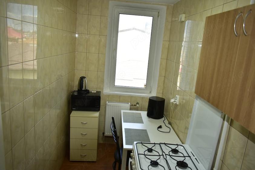Apartament cu 2 camere semidecomandat în Gara de Nord