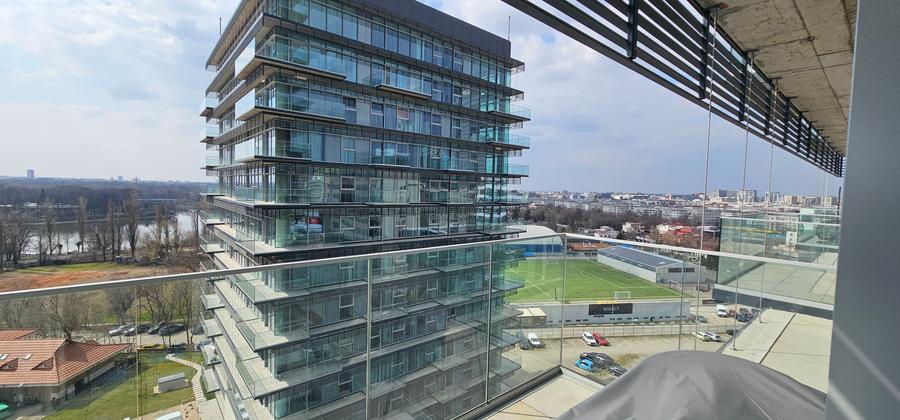 Apartament cu 2 camere semidecomandat, mobilat în Floreasca