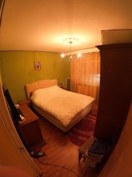 Apartament cu 4 camere decomandat în Central