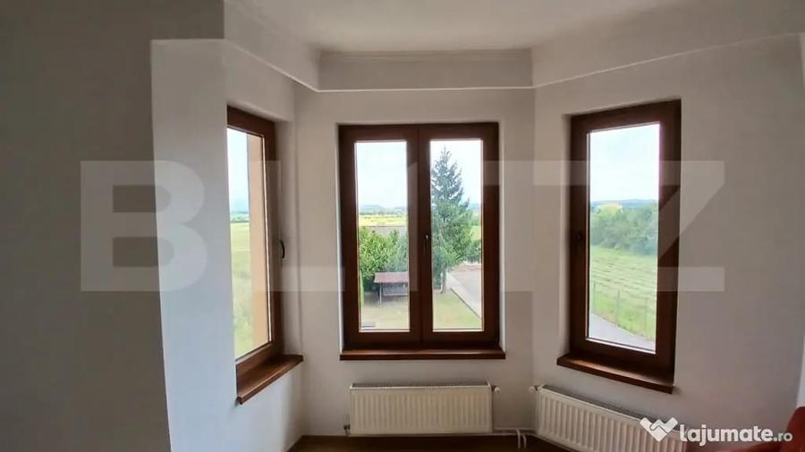 Vila de vanzare in Reghin! - 16