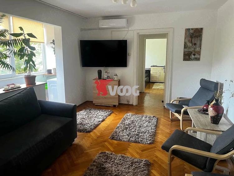 Apartament cu 3 camere semidecomandat în Olimpia-Stadion