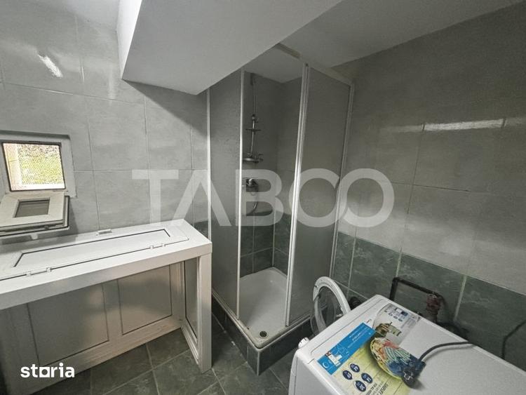 Casă cu 4 camere cu Teren 210 Mp în Central