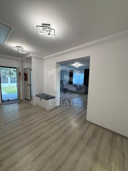 Casă individuală cu 3 camere cu Canalizare în Balotești