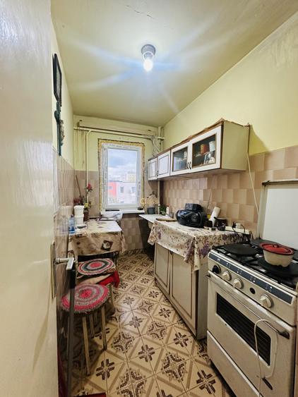 Apartament cu 2 camere semidecomandat, mobilat în Mănăștur