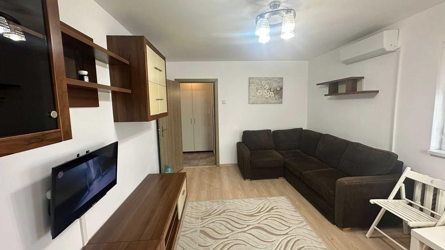 Garsonieră decomandată, mobilată în Colentina