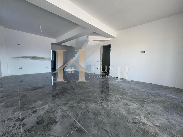 Duplex cu 3 camere cu Canalizare în Moșnița Nouă