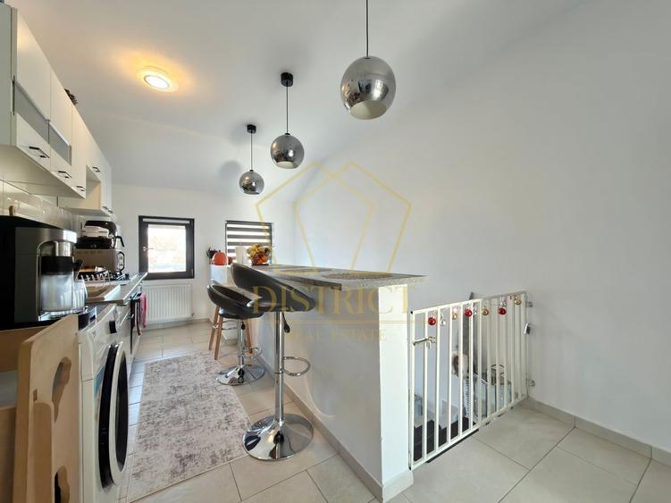 Apartament cu 2 camere semidecomandat, mobilat în Giroc