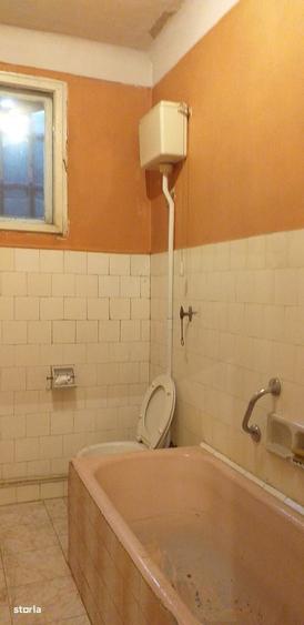 Casă cu 2 camere cu Teren 514 Mp în Central