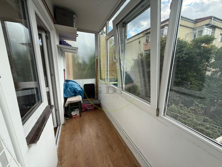 Apartament cu 3 camere semidecomandat, mobilat în Brazda lui Novac