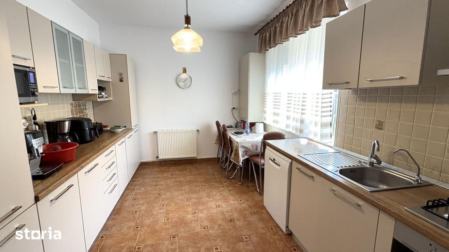 Casă cu 4 camere cu Teren 180 Mp în Chiajna