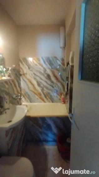 Apartament cu 2 camere decomandat în Alexandru cel Bun